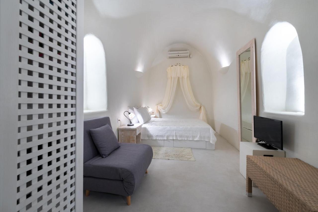 Christina'S Cave House Βίλα Φηρά Εξωτερικό φωτογραφία