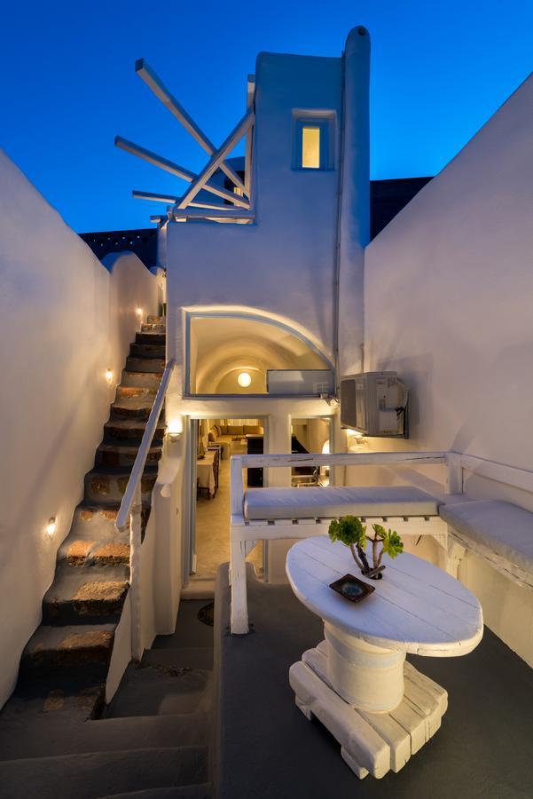 Christina'S Cave House Βίλα Φηρά Εξωτερικό φωτογραφία